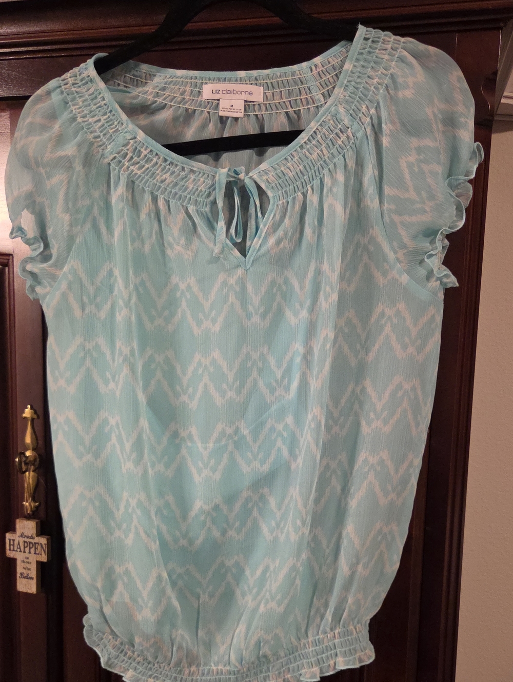 Liz Claiborne Aqua and White Short Sleeve Smocked Peasant Top